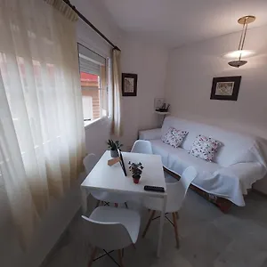 https://apartamento-sostoa-4.hotelsinnerja.org
