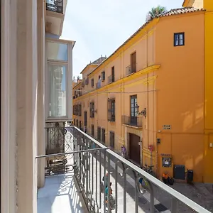 https://luminoso-apartamento-de-dos-habitaciones-con-vistas-a.1costadelsol.com
