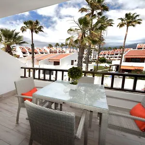 https://parque-santiago-luxury-306.tenerifehoteles.net